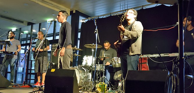 Wilde, Schweiß treibende Latino-Party (Foto: Fred Böhme) Wilde, Schweiß treibende Latino-Party (Foto: Fred Böhme)