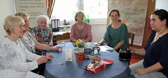 Erz&auml;hlcaf&eacute; gestartet (Foto: Karl-Heinz Herrmann)