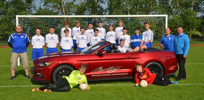 Neuer Trikotsatz (Foto: Foto Bark) Neuer Trikotsatz (Foto: Foto Bark)