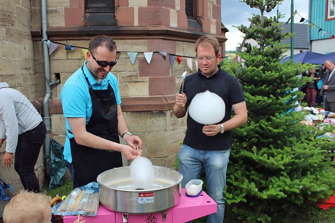 25 Jahre "Arche Noah" (Foto: Karl-Heinz Herrmann) 25 Jahre "Arche Noah" (Foto: Karl-Heinz Herrmann)