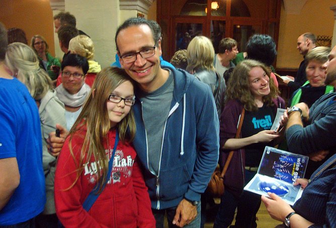 Humorvolle und kritische Songtexte erklingen in der Unterkirche (Foto: Zimmer/Möbius) Humorvolle und kritische Songtexte erklingen in der Unterkirche (Foto: Zimmer/Möbius)