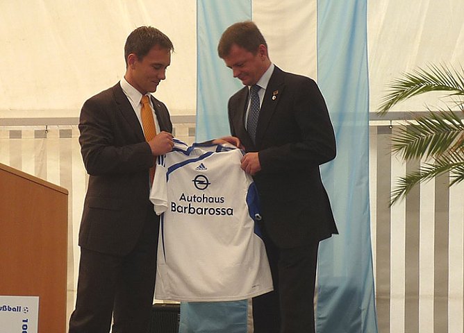 Festakt 100 Jahre Frankenhäuser Fußball (Foto: Karl-Heinz Herrmann) Festakt 100 Jahre Frankenhäuser Fußball (Foto: Karl-Heinz Herrmann)