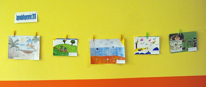 Übergabe des Jugendpflegerpreises 2016 (Foto: Freizeizentrum Artern) Übergabe des Jugendpflegerpreises 2016 (Foto: Freizeizentrum Artern)