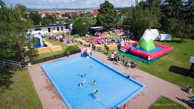 Tag der offenen Tür im Freibad Oldisleben (Foto: Frank Kette) Tag der offenen Tür im Freibad Oldisleben (Foto: Frank Kette)