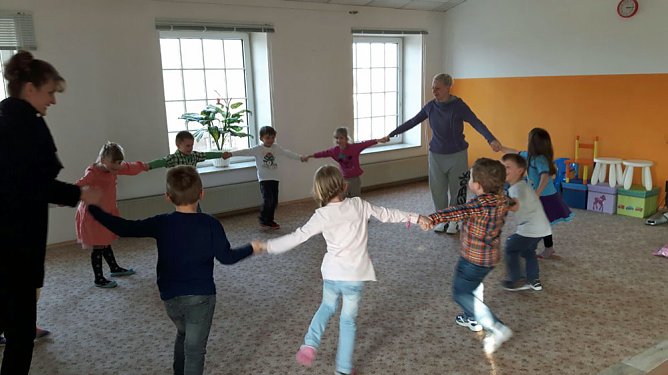 Sport und Tanzen als sinnvolle Freizeitbesch&auml;ftigung (Foto: Privat)