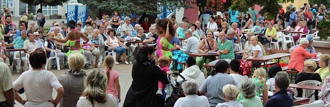 Samba in Bad Frankenhausen (Foto: Karl-Heinz Herrmann)