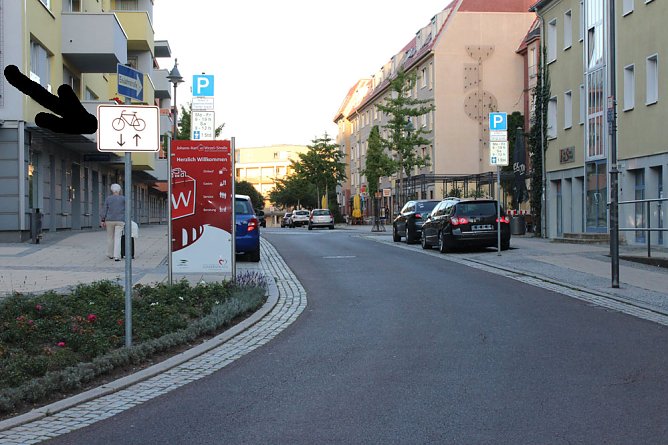 Appell an Kraftfahrer? (Foto: Karl-Heinz Herrmann) Appell an Kraftfahrer? (Foto: Karl-Heinz Herrmann)