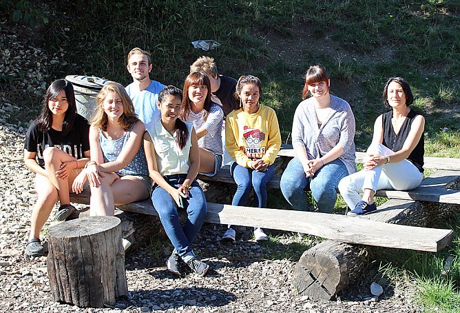 Internationales Workcamp auf der Feuerkuppe (Foto: Karl-Heinz Herrmann) Internationales Workcamp auf der Feuerkuppe (Foto: Karl-Heinz Herrmann)