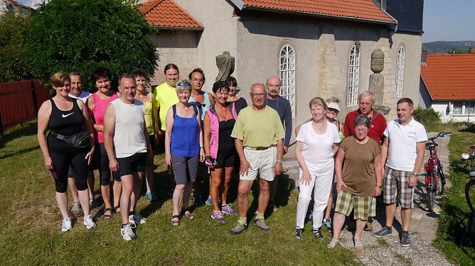 Organ and bikes - Fahrradtour mit Orgel (Foto: Jürgen Kieper) Organ and bikes - Fahrradtour mit Orgel (Foto: Jürgen Kieper)