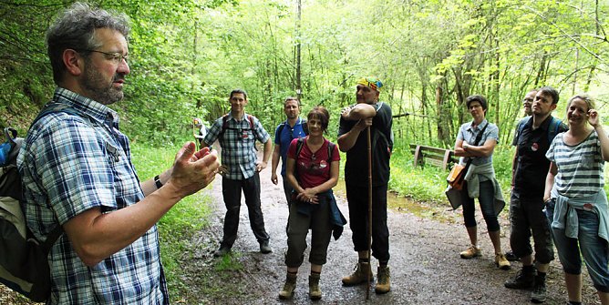 Tipps vom Knappschaftsexperten f&uuml;r Wandergenuss (Foto: Knappschaft)