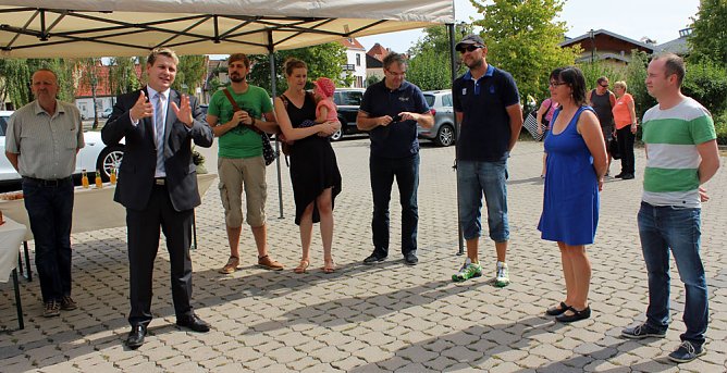 E-Tankstelle für Autos und Fahrräder (Foto: Karl-Heinz Herrmann) E-Tankstelle für Autos und Fahrräder (Foto: Karl-Heinz Herrmann)