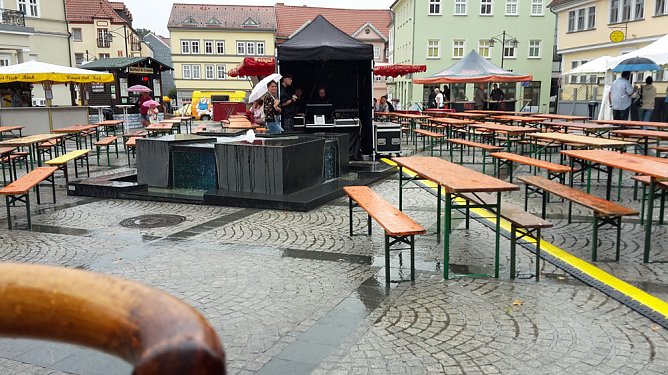 Kein Glück am letzten Weinfesttag (Foto: Karl-Heinz Herrmann) Kein Glück am letzten Weinfesttag (Foto: Karl-Heinz Herrmann)