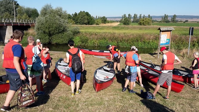 Wasserwandern auf der Unstrut (Foto: Stefanie Rosenkranz)