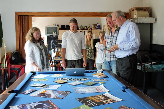 EU-Politiker beim Stadtjugendring Sondershausen (Foto: Karl-Heinz Herrmann) EU-Politiker beim Stadtjugendring Sondershausen (Foto: Karl-Heinz Herrmann)