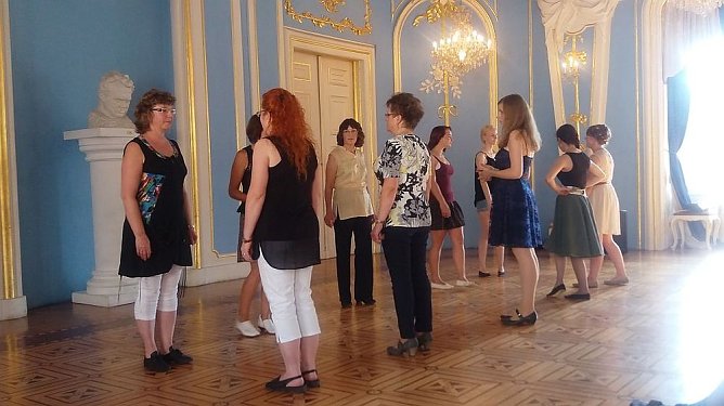 Schlosstüren öffneten sich (Foto: Dorothea Kieper) Schlosstüren öffneten sich (Foto: Dorothea Kieper)