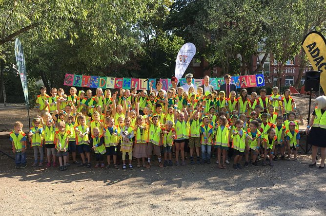 Westen &uuml;bergeben (Foto: ADAC)