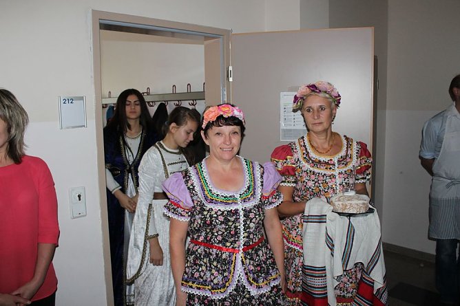 In die Kochtöpfe geschaut (Foto: Karl-Heinz Herrmann) In die Kochtöpfe geschaut (Foto: Karl-Heinz Herrmann)