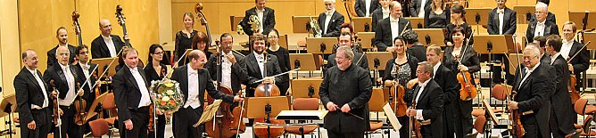 Überwältigender Einstieg in die Konzertsaison (Foto: Karl-Heinz Herrmann) Überwältigender Einstieg in die Konzertsaison (Foto: Karl-Heinz Herrmann)