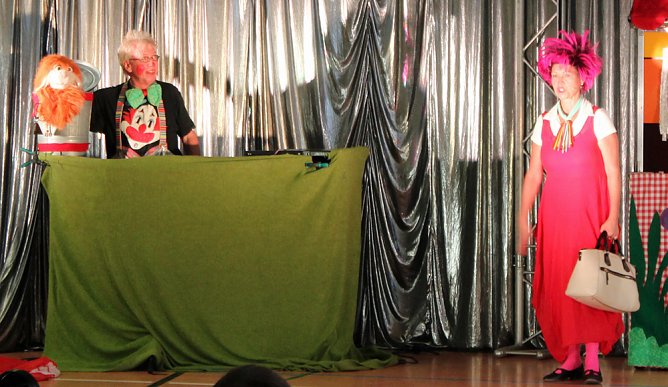 Mäuse, Kröten und viel Geld (Foto: Karl-Heinz Herrmann) Mäuse, Kröten und viel Geld (Foto: Karl-Heinz Herrmann)