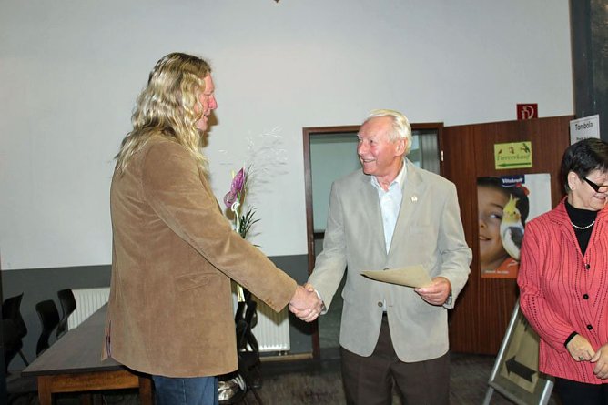 Viele exotische V&ouml;gel zu sehen (Foto: Karl-Heinz Herrmann)