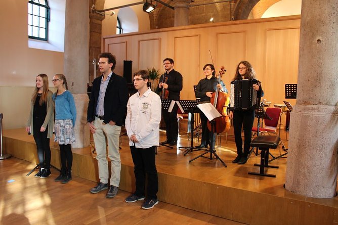 Abschlusskonzert HERBSTFREQUENZEN (Foto: Karl-Heinz Herrmann) Abschlusskonzert HERBSTFREQUENZEN (Foto: Karl-Heinz Herrmann)