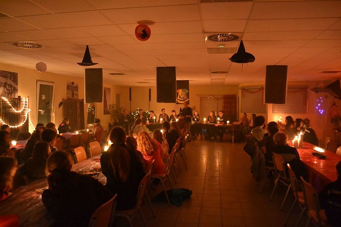 Gruselige Ferientage im KiEZ Ferienpark Feuerkuppe (Foto: Ferienpark Feuerkuppe) Gruselige Ferientage im KiEZ Ferienpark Feuerkuppe (Foto: Ferienpark Feuerkuppe)