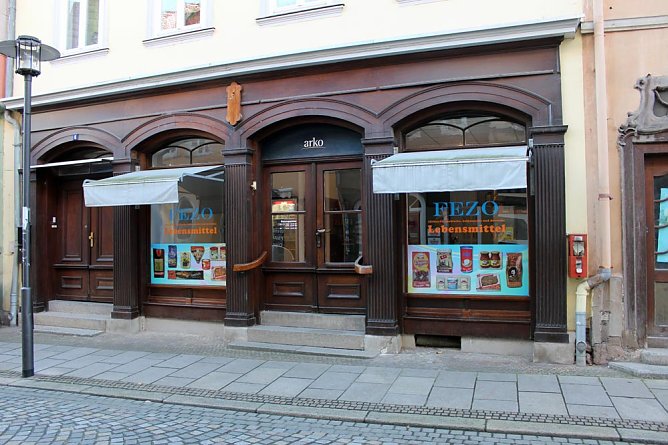 Basar und Spezialitäten (Foto: Karl-Heinz Herrmann) Basar und Spezialitäten (Foto: Karl-Heinz Herrmann)