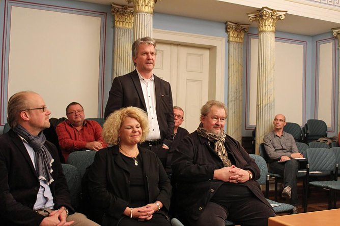 Intendant im Hauptausschuss (Foto: Karl-Heinz Herrmann) Intendant im Hauptausschuss (Foto: Karl-Heinz Herrmann)