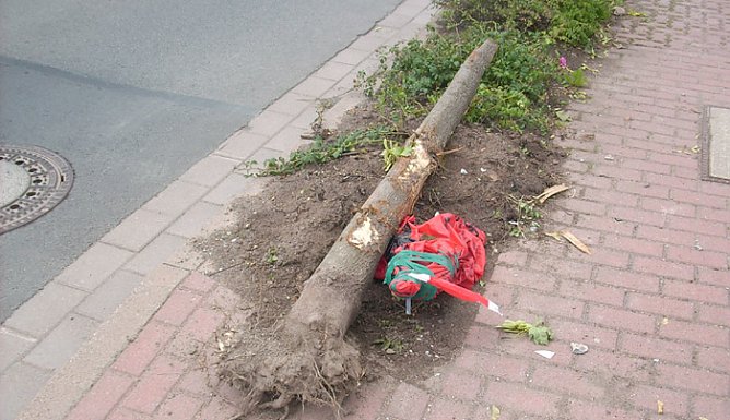 Unfall Hospitalstra&szlig;e (Foto: Hans-Peter Grohlich)