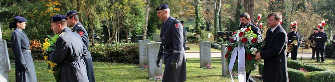 Der Opfer gedacht (Foto: Karl-Heinz Herrmann) Der Opfer gedacht (Foto: Karl-Heinz Herrmann)