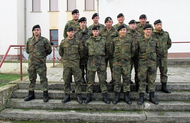 Soldaten halfen bei Renovierung (Foto: Diakonieverbund Kyffh&auml;user)