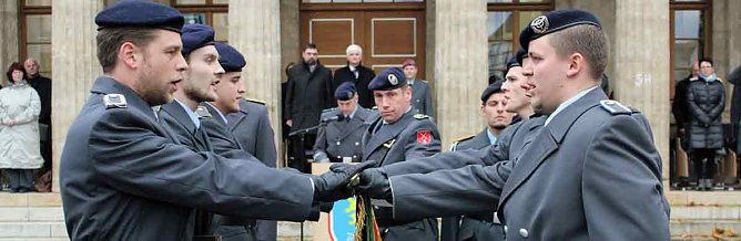 &Ouml;ffentliche Vereidigung in Sondershausen (Foto: Karl-Heinz Herrmann)