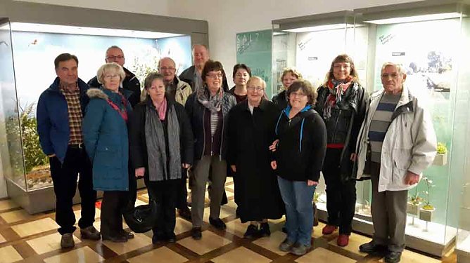 Bürgerinitiative auf "Abwegen" (Foto: Horst Schmidt) Bürgerinitiative auf "Abwegen" (Foto: Horst Schmidt)