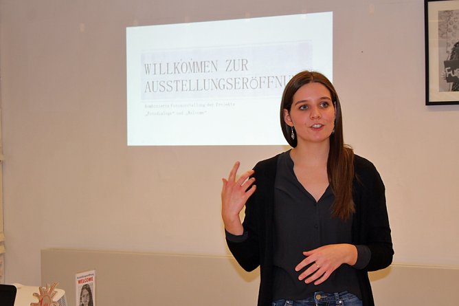 Fotodialog Portrait mit Wort (Foto: Karl-Heinz Herrmann) Fotodialog Portrait mit Wort (Foto: Karl-Heinz Herrmann)