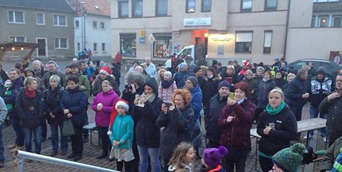 Weihnachtssingen in Clingen (Foto: Karin Beier)