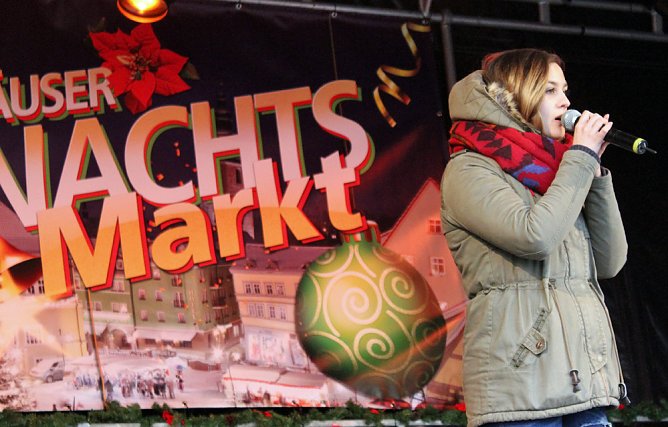 Weihnachtsmarkt schließt seine Pforten (Foto: Karl-Heinz Herrmann) Weihnachtsmarkt schließt seine Pforten (Foto: Karl-Heinz Herrmann)