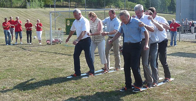 Duell Gro&szlig;e Koalition gegen Sportler (Foto: Karl-Heinz Herrmann)