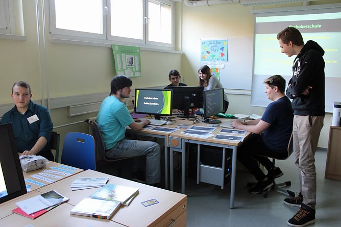 Viel Technik im SBZ (Foto: Karl-Heinz Herrmann)