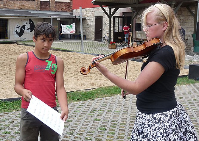 Fest der Generationen (Foto: Karl-Heinz Herrmann) Fest der Generationen (Foto: Karl-Heinz Herrmann)