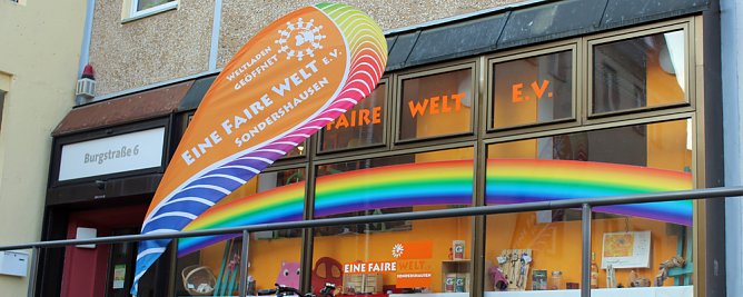 Verein Eine Faire Welt mit Jubiläum (Foto: Karl-Heinz Herrmann) Verein Eine Faire Welt mit Jubiläum (Foto: Karl-Heinz Herrmann)