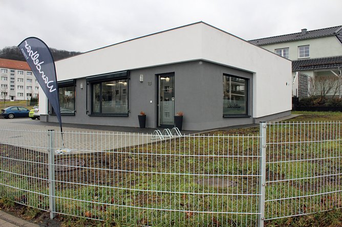 Chefin legte noch was drauf (Foto: Karl-Heinz Herrmann) Chefin legte noch was drauf (Foto: Karl-Heinz Herrmann)