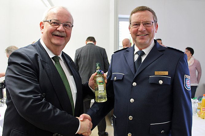 In den Ruhestand verabschiedet (Foto: Karl-Heinz Herrmann)