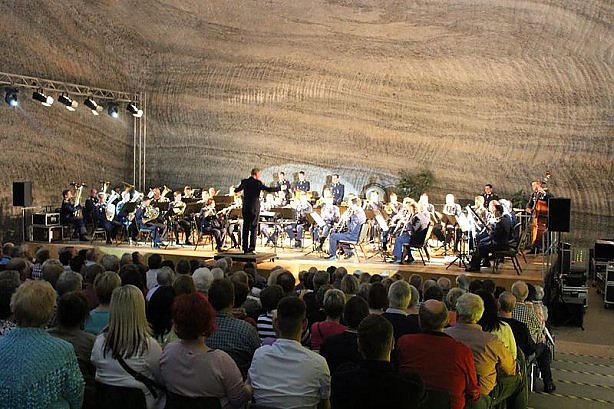 Karten rechtzeitig sichern (Foto: Karl-Heinz Herrmann) Karten rechtzeitig sichern (Foto: Karl-Heinz Herrmann)