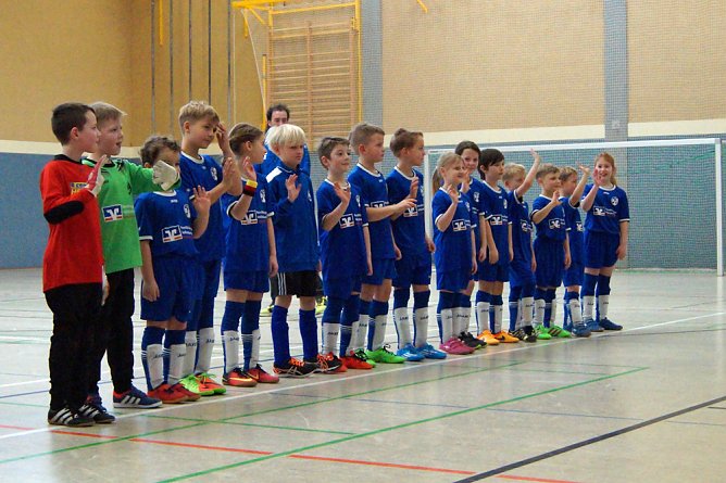 Weil wir für einen guten Zweck kicken (Foto: Steffen Kobrow) Weil wir für einen guten Zweck kicken (Foto: Steffen Kobrow)