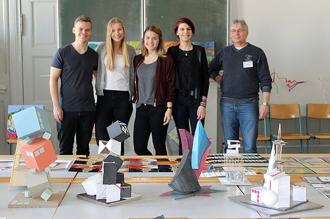 Das Scholl-Gymnasium am Samstag (Foto: Karl-Heinz Herrmann)