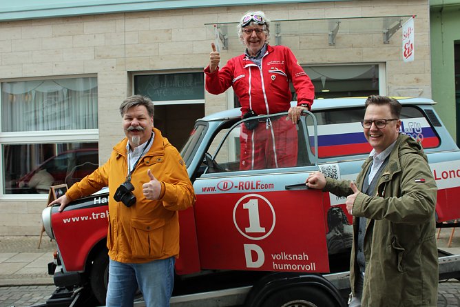 Drehorgel-Rolf in Sondershausen (Foto: Karl-Heinz Herrmann) Drehorgel-Rolf in Sondershausen (Foto: Karl-Heinz Herrmann)