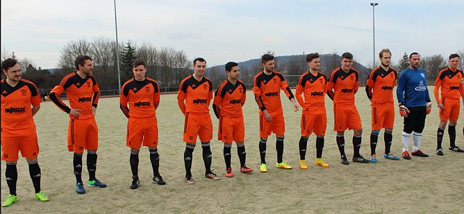 Viel Wind und viele Tore (Foto: Karl-Heinz Herrmann)