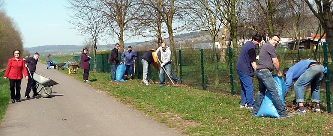Machen Sie Mit! � beim Fr&uuml;hjahrsputz 2017 (Foto: Karl-Heinz Herrmann)