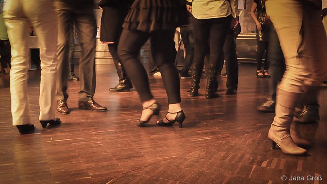 Welttanztag auch in Sondershausen (Foto: Jana Groß) Welttanztag auch in Sondershausen (Foto: Jana Groß)