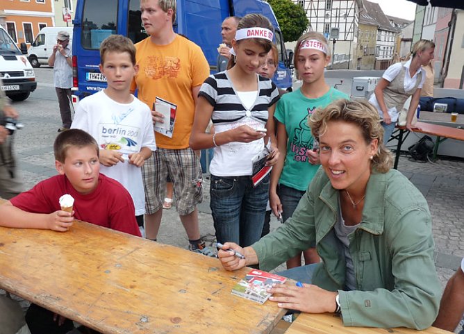 Athletenvorstellung Sparkassenmeeting (Foto: Karl-Heinz Herrmann) Athletenvorstellung Sparkassenmeeting (Foto: Karl-Heinz Herrmann)